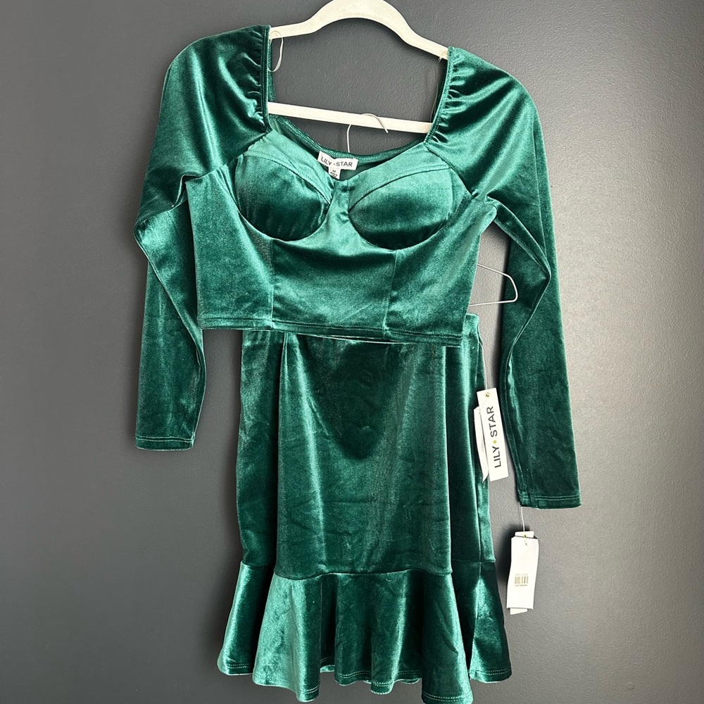 Lily Star Green Velvet Party Set